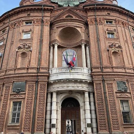 Zen Apartment Located In Turin Pre Hill Exterior foto